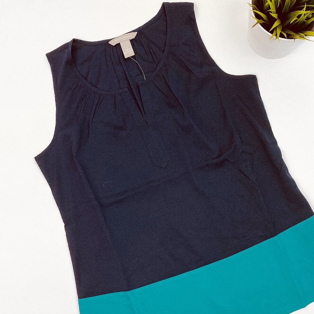 Banana Republic navy blue & green sleeveless top